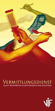 H&auml;nde halten Kamm, Becher, L&ouml;ffel, Stift, etc.